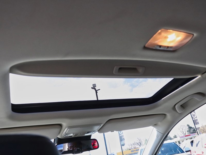 2016 Honda CR-V Touring | AWD | Leather | Sunroof | Honda Sensing