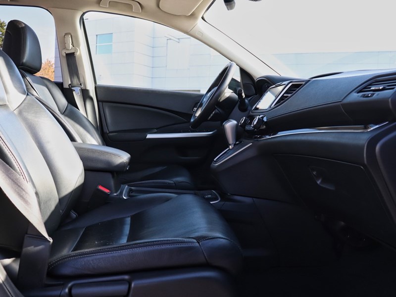 2016 Honda CR-V Touring | AWD | Leather | Sunroof | Honda Sensing