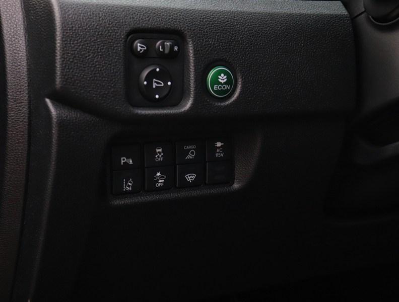 2017 Honda Ridgeline Touring/Leer Cap/No Accidents/New Brakes