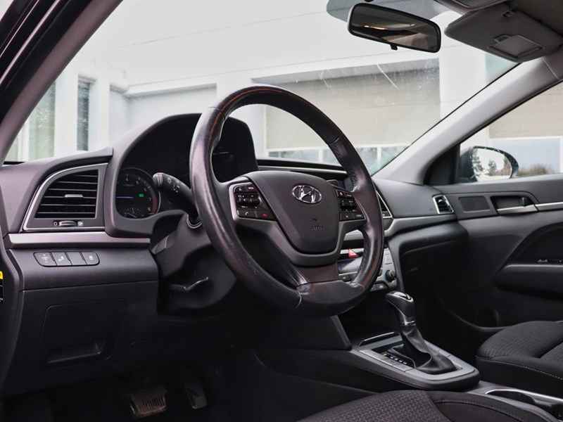 2017 Hyundai Elantra GLS | Heated Seats | Bluetooth | Smart Key