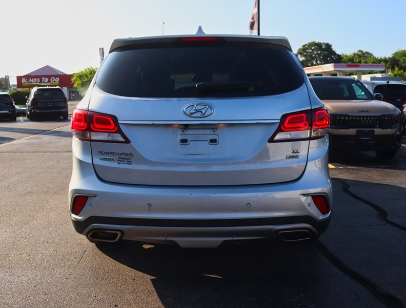 2017 Hyundai Santa Fe Xl 2017 Hyundai Santa Fe XL V6 | One Owner | Clean Ti