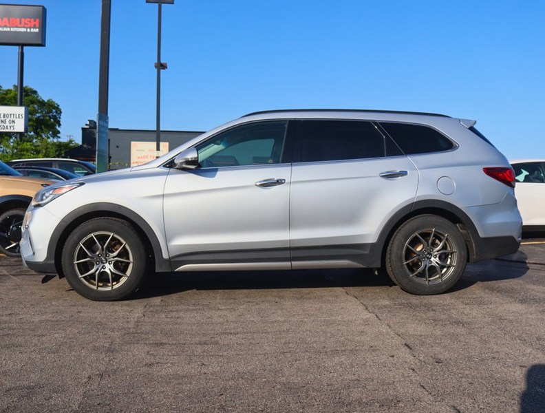 2017 Hyundai Santa Fe Xl 2017 Hyundai Santa Fe XL V6 | One Owner | Clean Ti