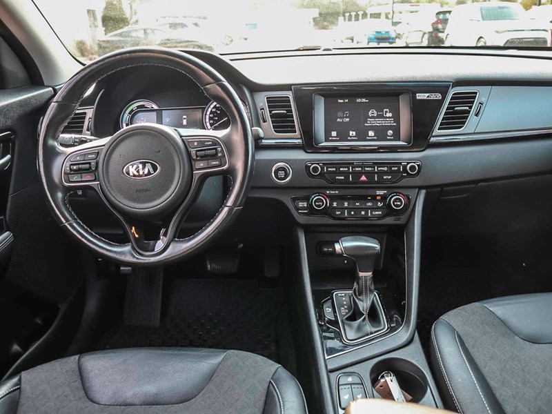 2017 Kia Niro EX | Hybrid | Heated Seats | Push Button Start