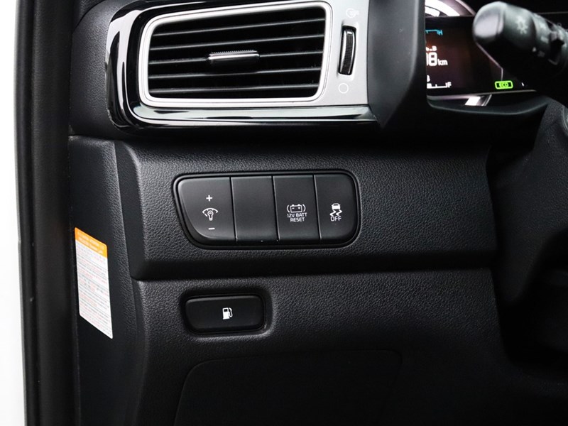 2018 Kia Niro EX Hybrid | Heated Seats | Carplay | Android Auto