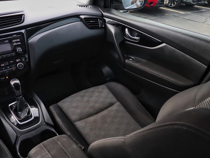 2018 Nissan Qashqai SV | Heated Seats | Remote Start | Bluetooth