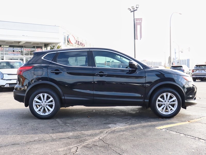 2018 Nissan Qashqai SV | Heated Seats | Remote Start | Bluetooth