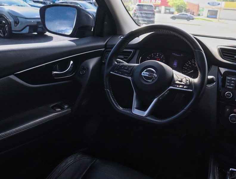 2018 Nissan Qashqai Qashqai Sl/Leather/Roof/1 Owner/No Accidents