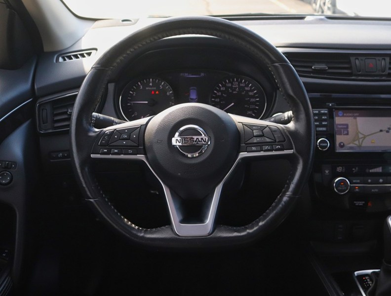 2018 Nissan Qashqai SL Awd/13 Serv Rec/Clean Carfax/Low Km/Wow