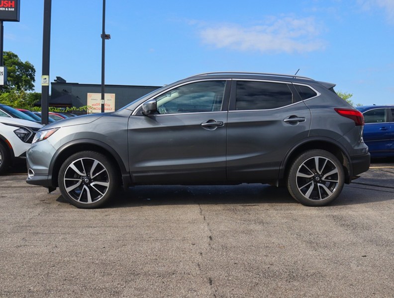 2018 Nissan Qashqai SL Awd/13 Serv Rec/Clean Carfax/Low Km/Wow
