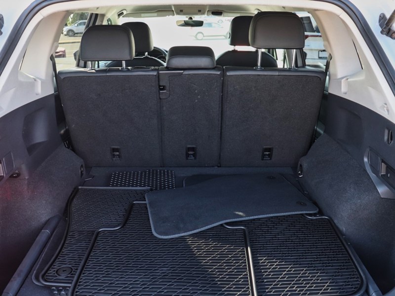 2018 Volkswagen Tiguan Comfortline | AWD | Sunroof | Push Button Start