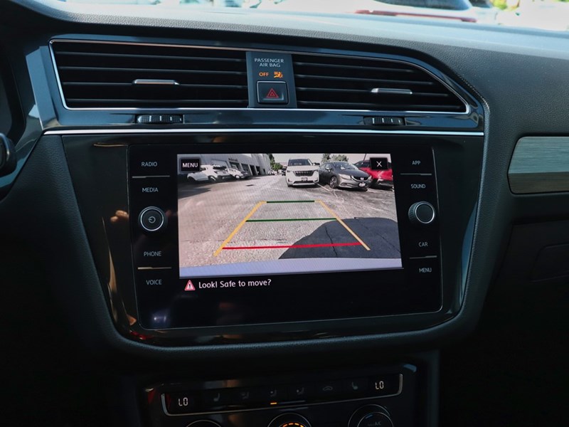 2018 Volkswagen Tiguan Comfortline | AWD | Sunroof | Push Button Start