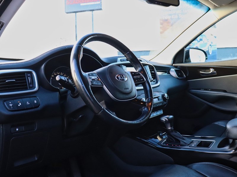 2019 Kia Sorento EX AWD | 7 Seats | Leather | Power Tailgate