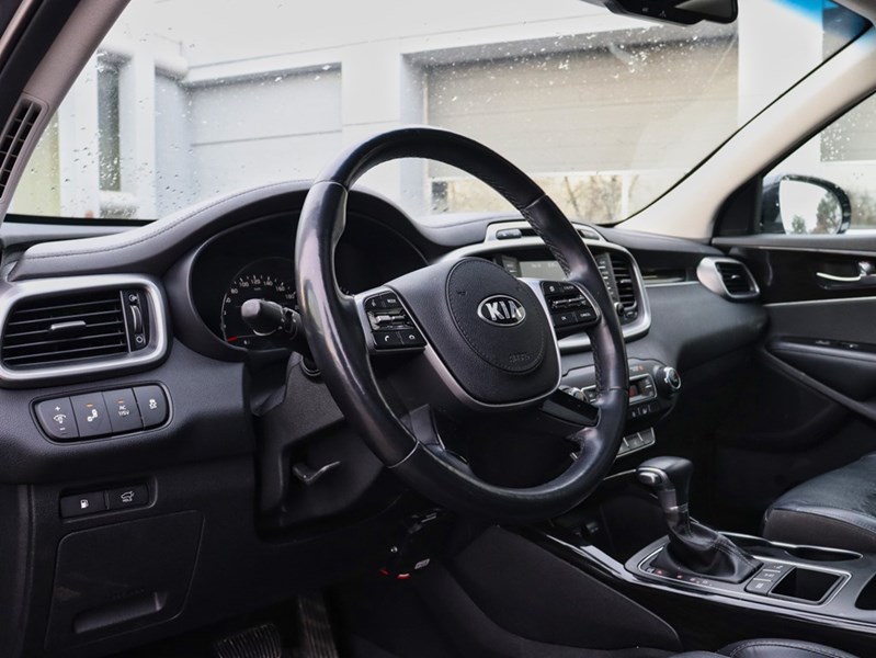 2019 Kia Sorento One Owner | Navigation | Panoramic Roof | Carplay