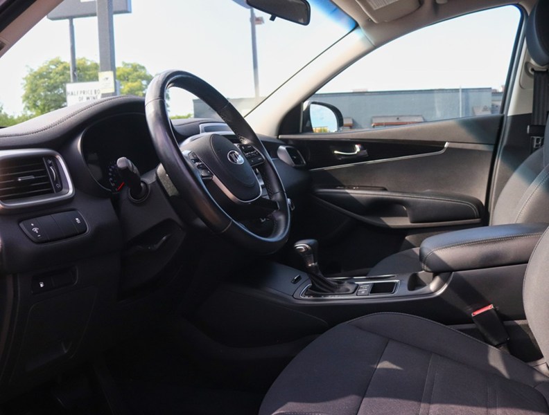 2019 Kia Sorento LX V4/Safetied/Clean Carfax