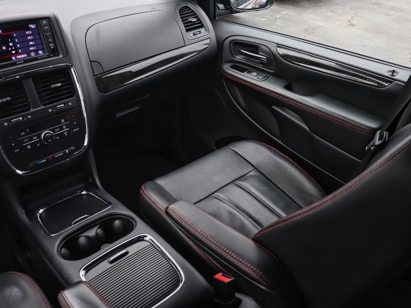 2020 Dodge Grand Caravan GT | Leather | DVD | Power Sliding Doors & Trunk