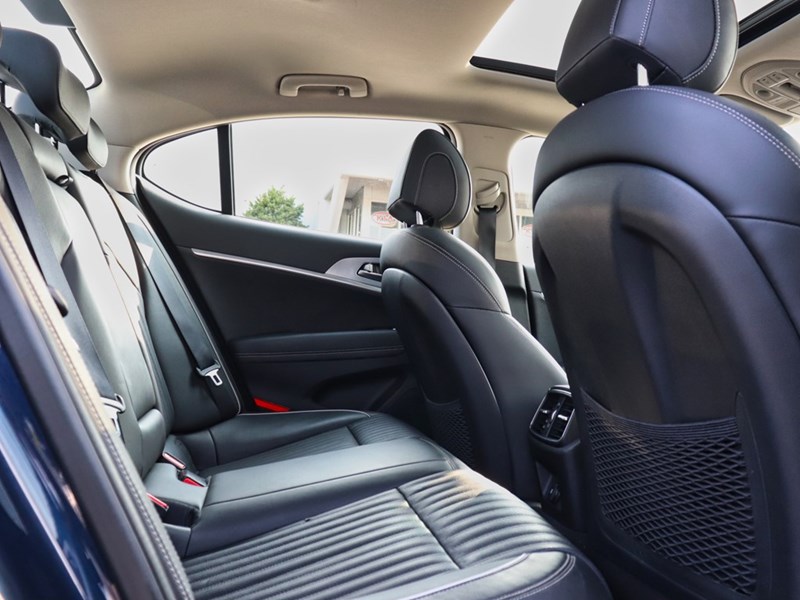 2020 Genesis G70 2.0T Elite AWD | Leather | No Accidents