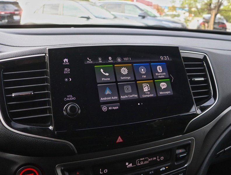 2020 Honda Pilot LX AWD