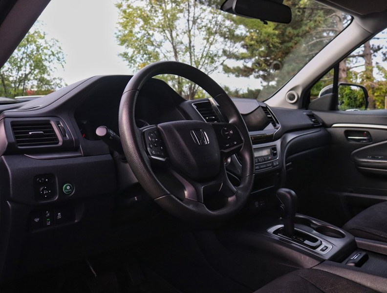 2020 Honda Pilot LX AWD