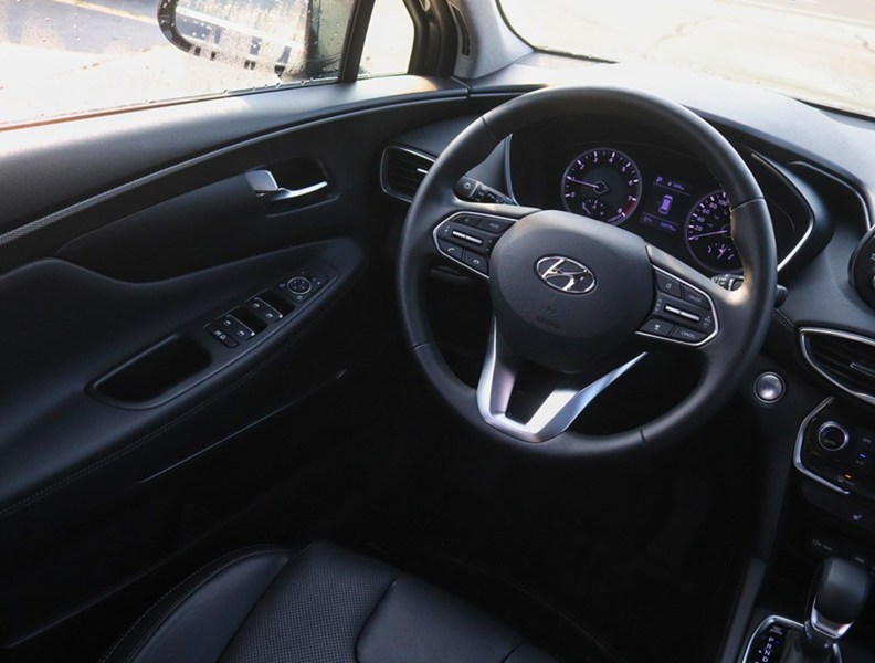2020 Hyundai Santa Fe 2.4L Preferred AWD W/Sun/Leather Package