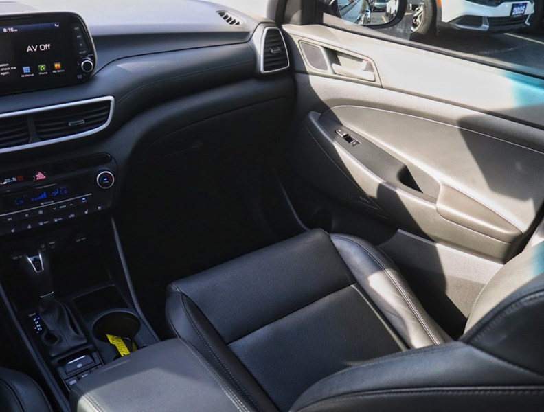 2020 Hyundai Tucson Ultimate Awd/Pano Roof/Leather/Lift Gate/One Owner