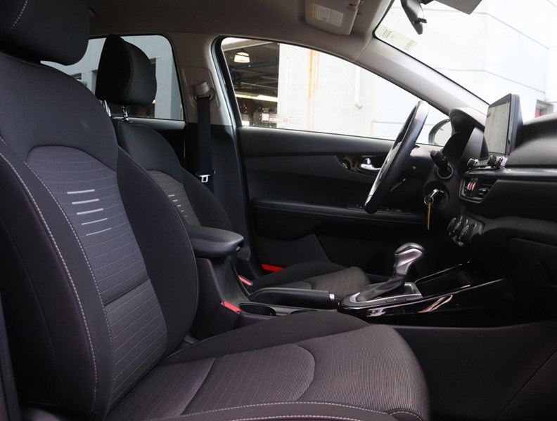 2020 Kia Forte EX Ivt