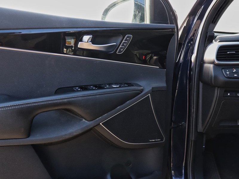 2020 Kia Sorento SX | V6 | AWD | Leather | Sunroof | Push Start