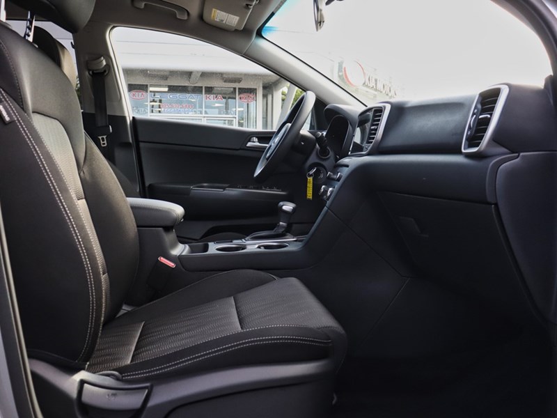 2020 Kia Sportage LX | Heated Seats | Carplay | No Accidents