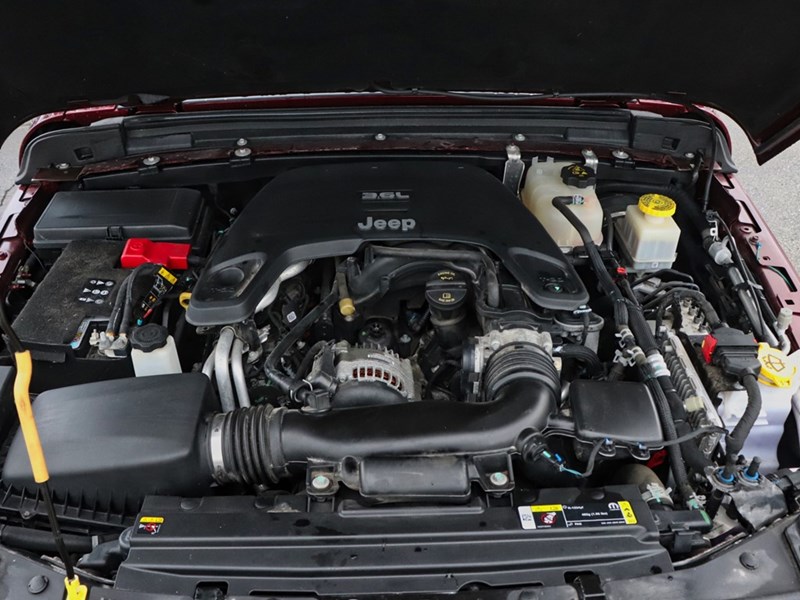 2021 Jeep Gladiator Sport 80th Anniversary 4x4 | Leather Seats |