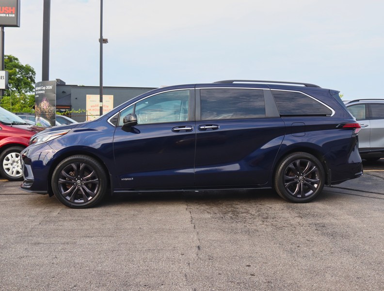 2021 Toyota Sienna 2021 Toyota Sienna XSE Hybrid | 137,241 Km | 7-Pas