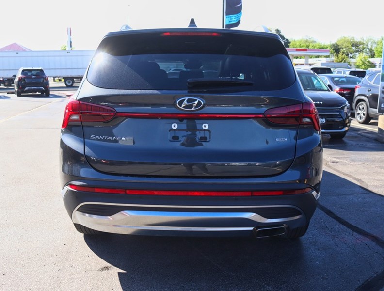 2022 Hyundai Santa Fe Trend Awd/Leather/Roof/Clean Carfax