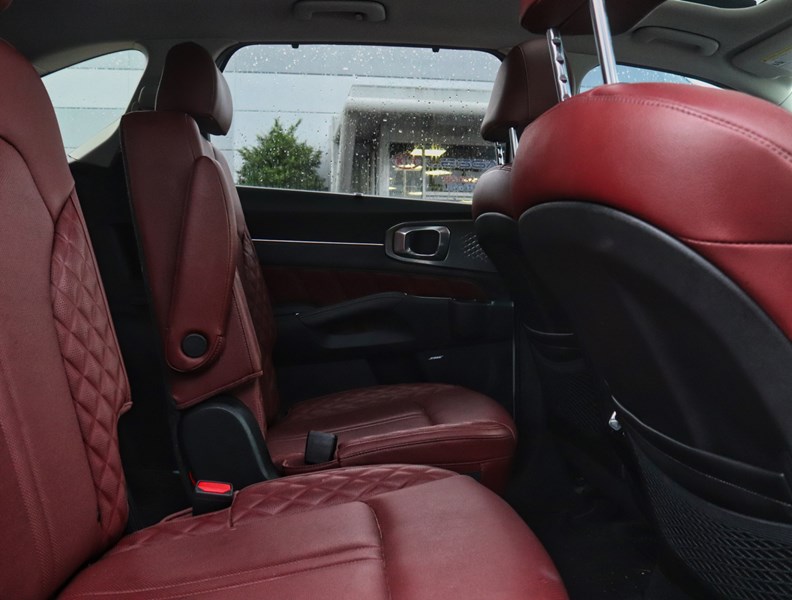 2022 Kia Sorento Sx Awd/Off-Lease/Bose/Captains/Red Int/Cpo
