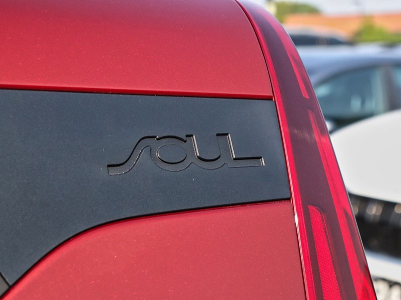 2022 Kia Soul EX+ | Sunroof | Push Start | Safety Features