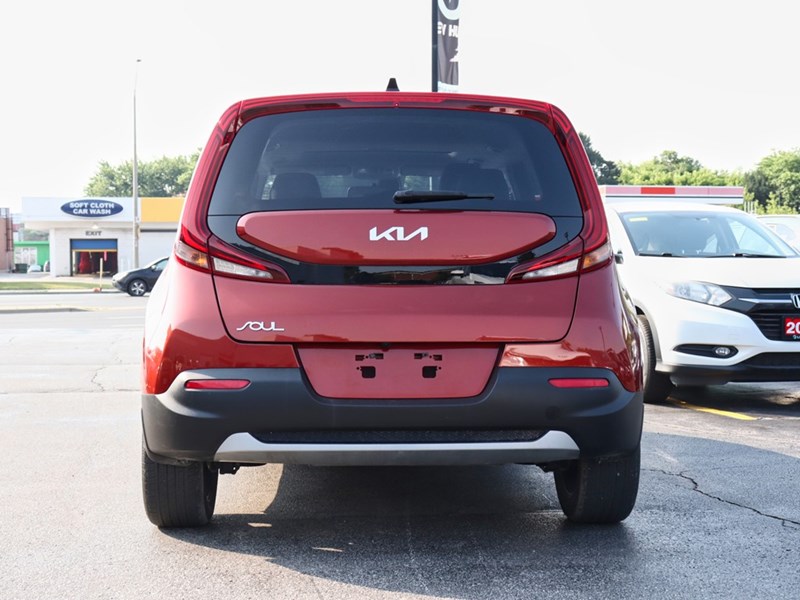 2022 Kia Soul EX+ | Sunroof | Push Start | Safety Features