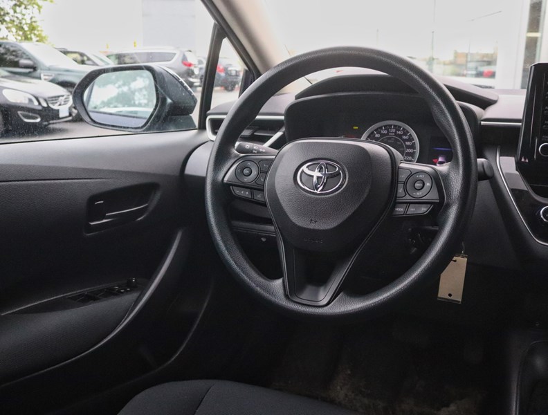 2022 Toyota Corolla Clean Carfax/Reliable Daily