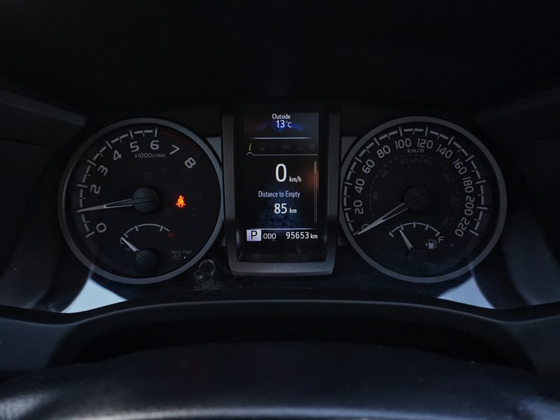 2022 Toyota Tacoma TRD Sport Prem / Sunroof/Clean Carfax