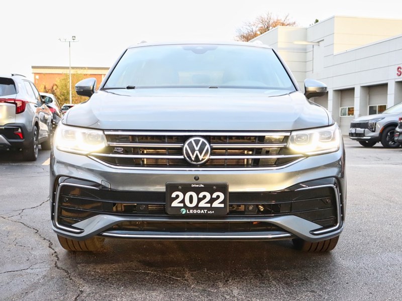 2022 Volkswagen Tiguan Highline R-Line | Sunroof | Leather | 360 Camera