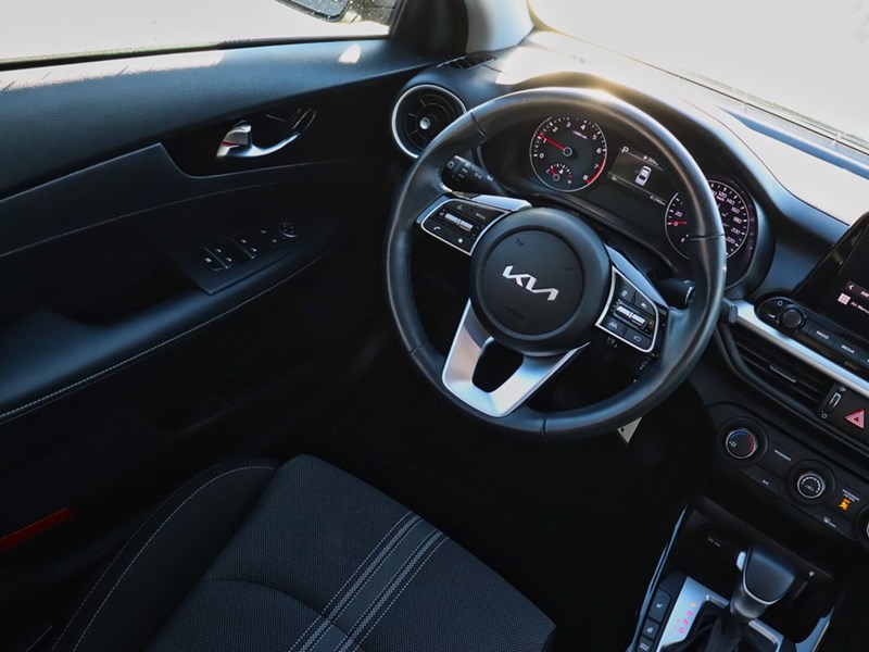 2023 Kia Forte EX+ | Heated Seats + Steering | Carplay | Sunroof