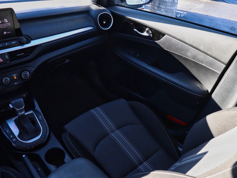 2023 Kia Forte EX | Blind Spot Alert | Heated Seats | Lane Keep