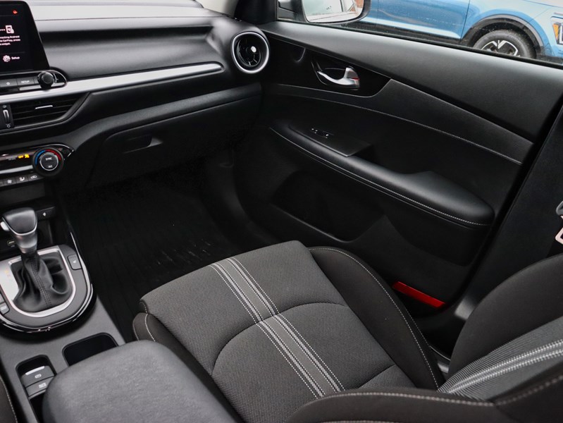 2023 Kia Forte Sunroof | Heated Front Seats | Smart Key With Push