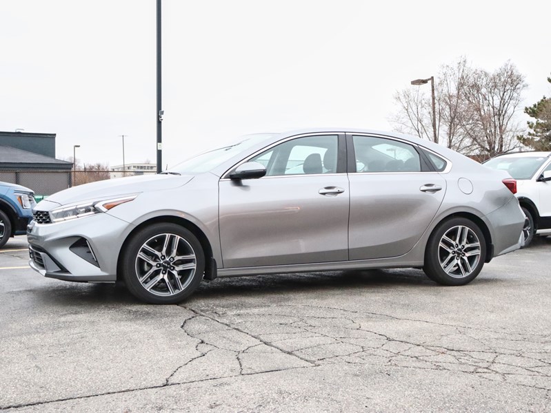 2023 Kia Forte Sunroof | Heated Front Seats | Smart Key With Push