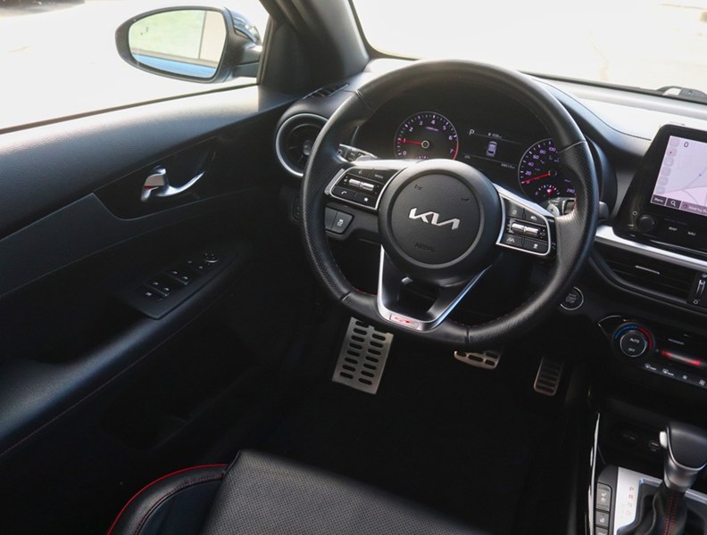 2023 Kia Forte5 GT Limited Dct/Hatch/Clean Carfax/Cpo