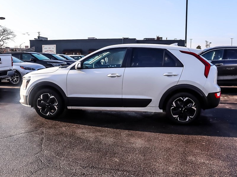 2023 Kia Niro EV Premium FWD