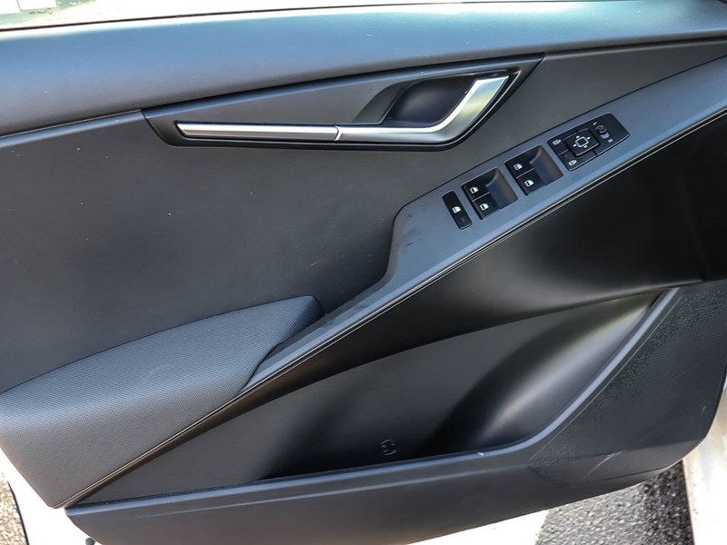 2023 Kia Niro EV Premium FWD