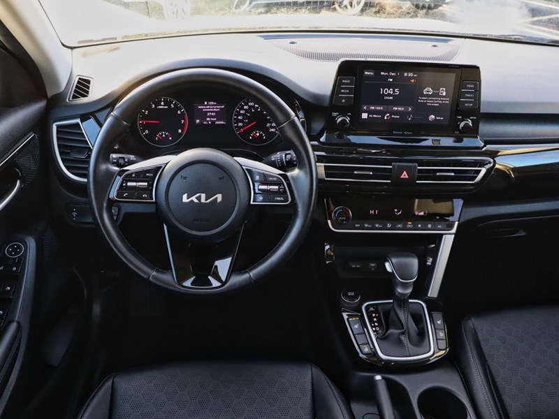 2023 Kia Seltos EX | Heated Seats | Smart Key | Carplay