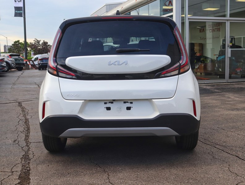 2023 Kia Soul EX Ivt