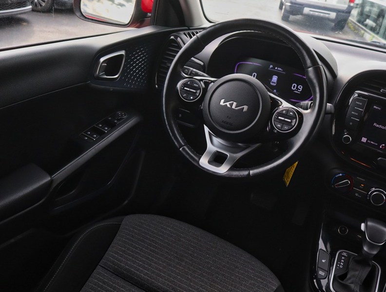 2023 Kia Soul EX Ivt