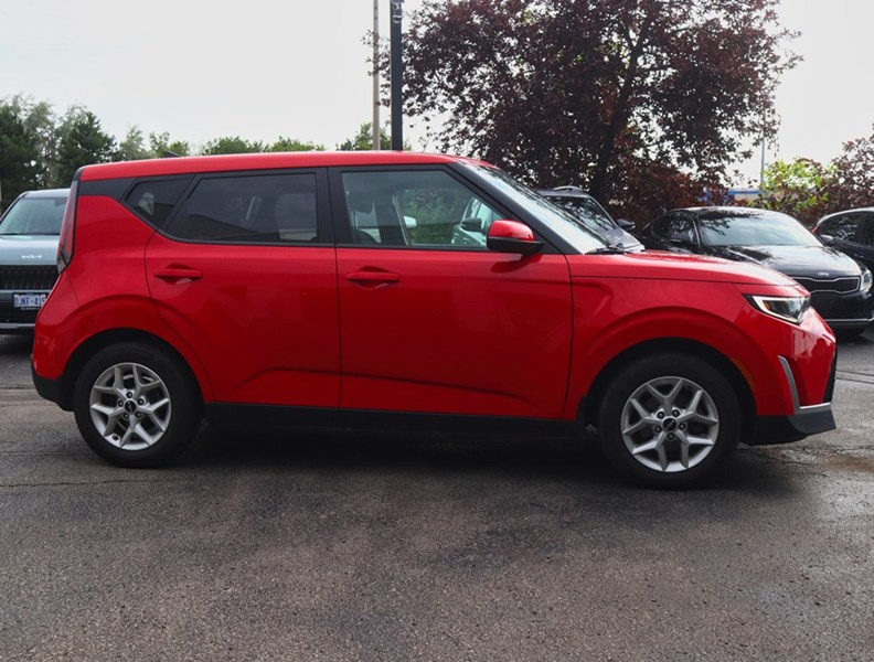 2023 Kia Soul EX Ivt