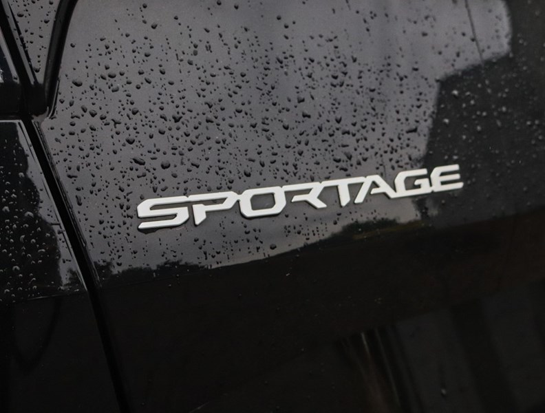 2023 Kia Sportage EX Premium AWD W/Red Interior/Cpo Eligible/Clean