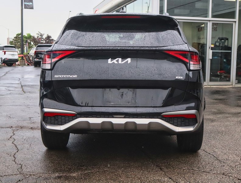 2023 Kia Sportage EX Premium AWD W/Red Interior/Cpo Eligible/Clean