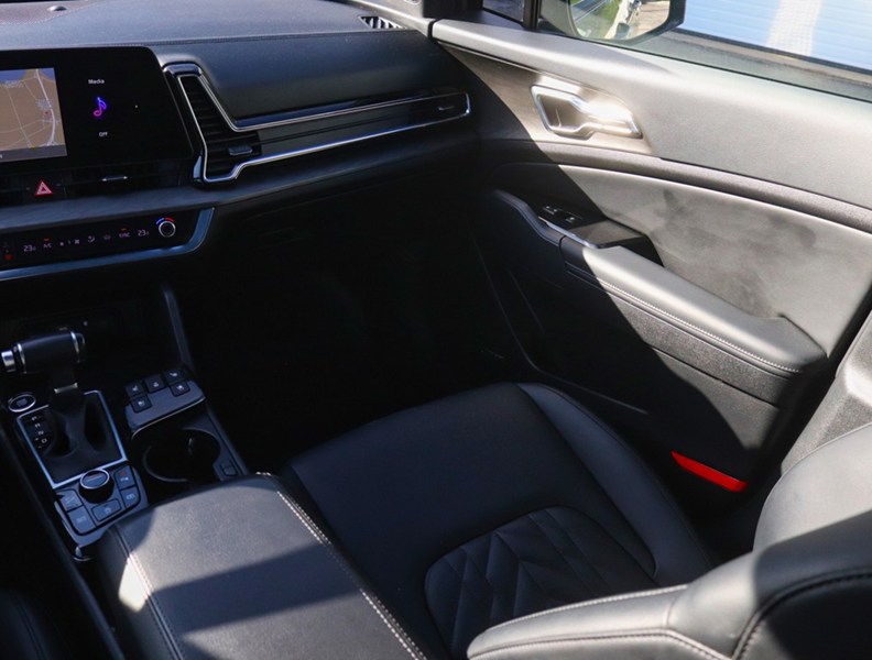 2023 Kia Sportage X-Line Limited AWD W/Black Interior
